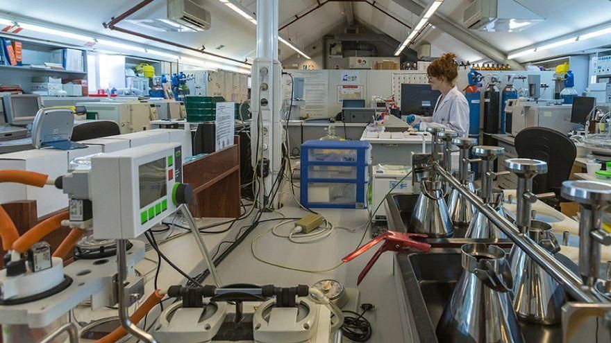 Investigadores gallegos denuncian la paralización de sus contratos posdoctorales por la "nula previsión" de la Xunta