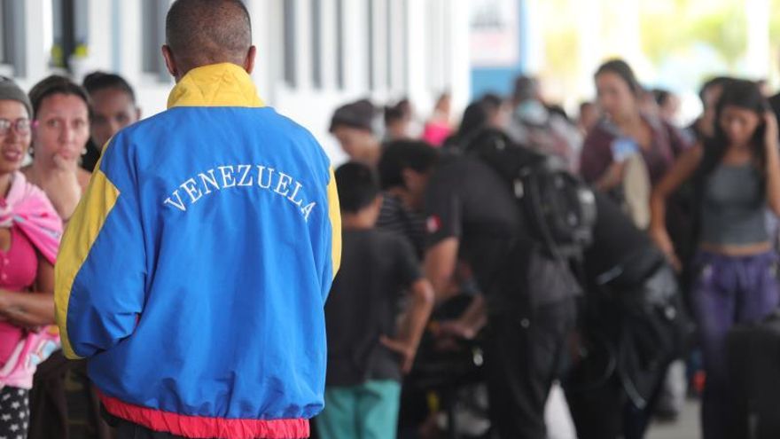 El flujo de ingreso de venezolanos a Perú se ha reducido en un 90 % desde que entró en vigor la exigencia de visa impuesta por el Gobierno peruano a partir del 15 de junio.