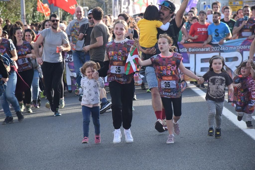 Así han sido los primeros kilómetros de la Korrika de 2024, en imágenes