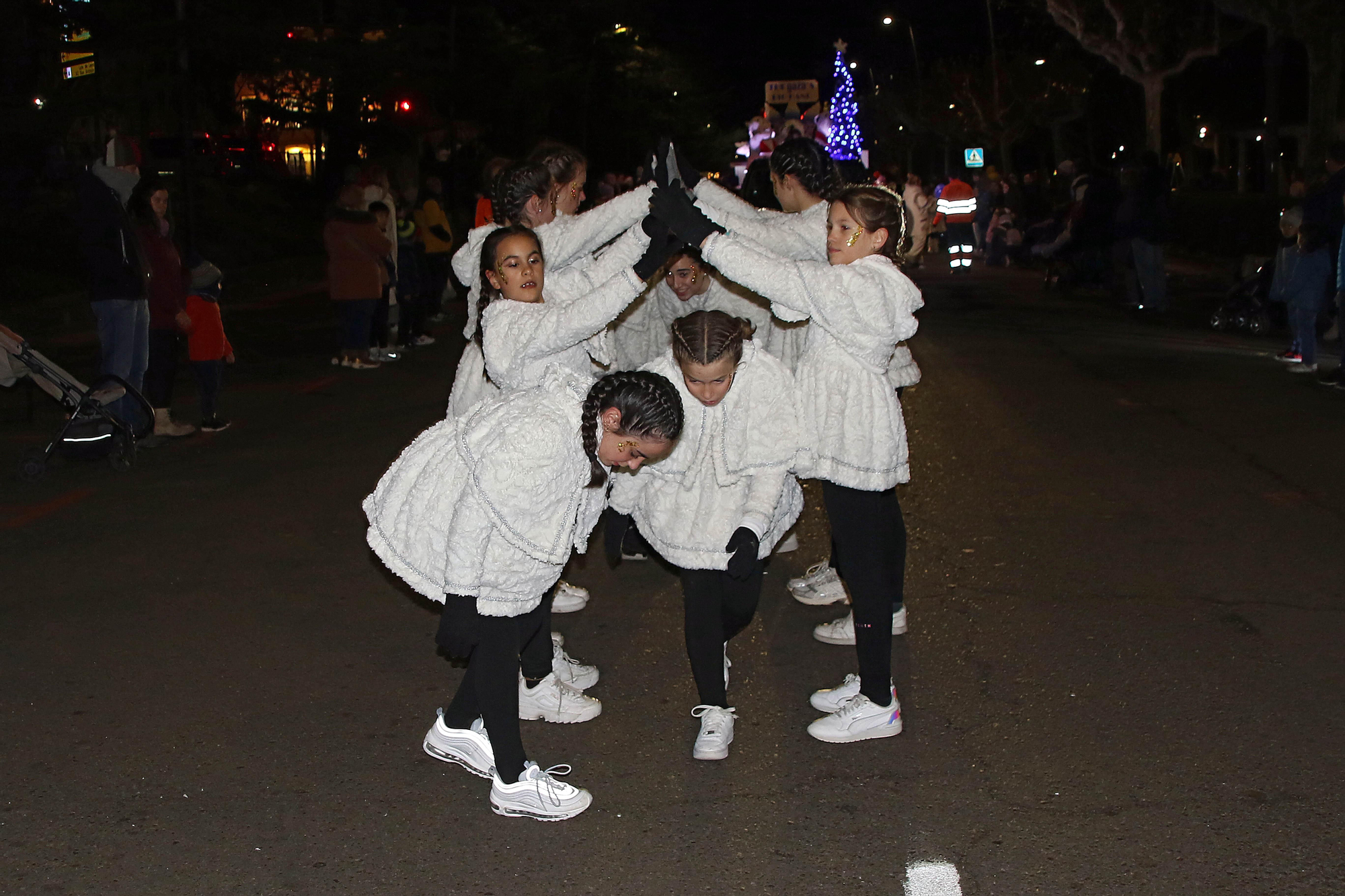 El brillo nocturno de la Cabalgaza en León