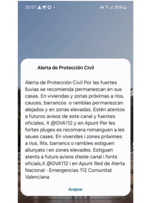 Pantallazo del segundo Es-Alert aportado a la causa por Núñez que llegó al móvil de un vecino de las zonas afectadas a las 20.57 horas.