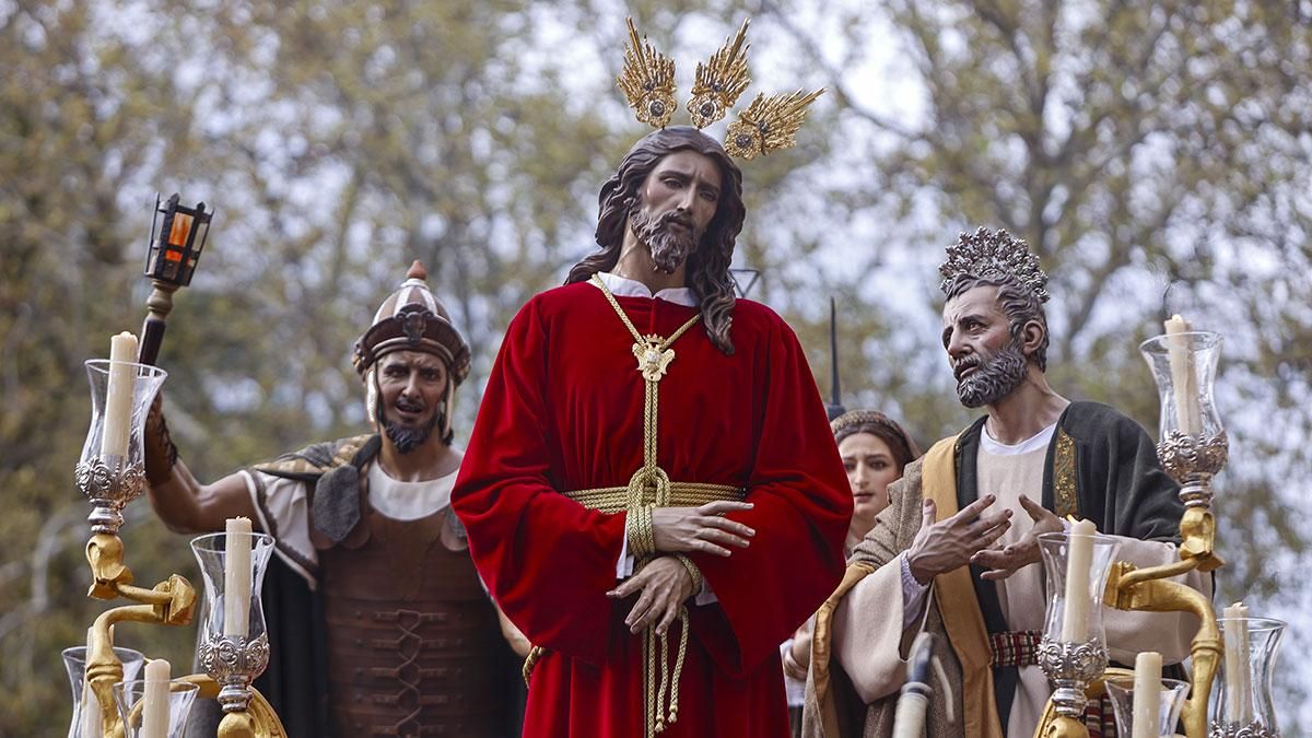 Salida de la hermandad de la Bondad