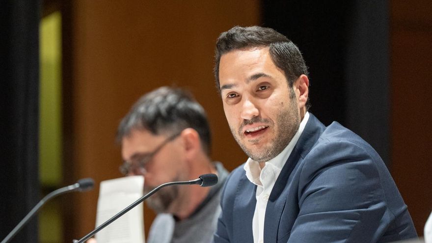 Vitoria gasta casi 90.000 euros en una agencia de "rebranding" para un cambio de nombre que no ha realizado