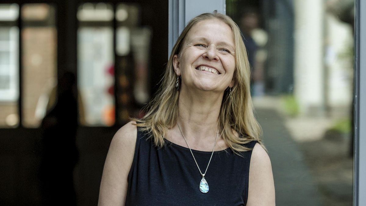 Cornelia Funke, la escritora superventas que niega las estadísticas: "No reflejan la sed de libros de los jóvenes"