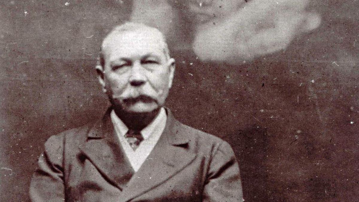 Arthur Conan Doyle