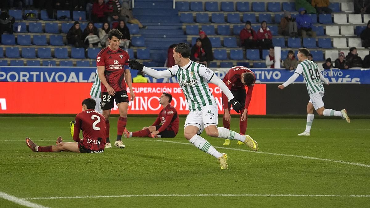 Las imágenes del CD Mirandés - Córdoba CF