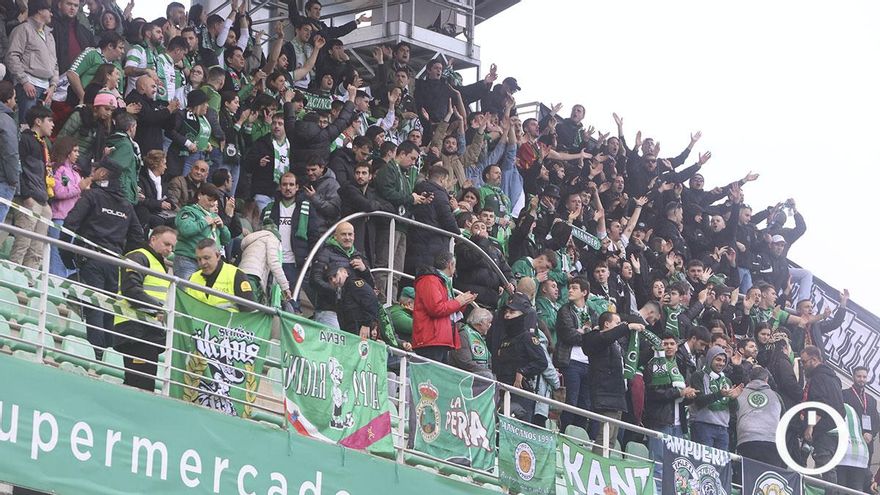 La afición del Racing solicita apenas el 30% de las entradas disponibles para su visita al Córdoba CF