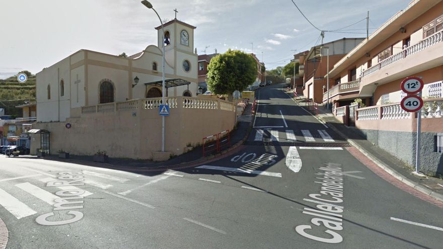 'Okupa' una nave militar en Aguagarcía y amenaza con una pistola de fogueo a un soldado