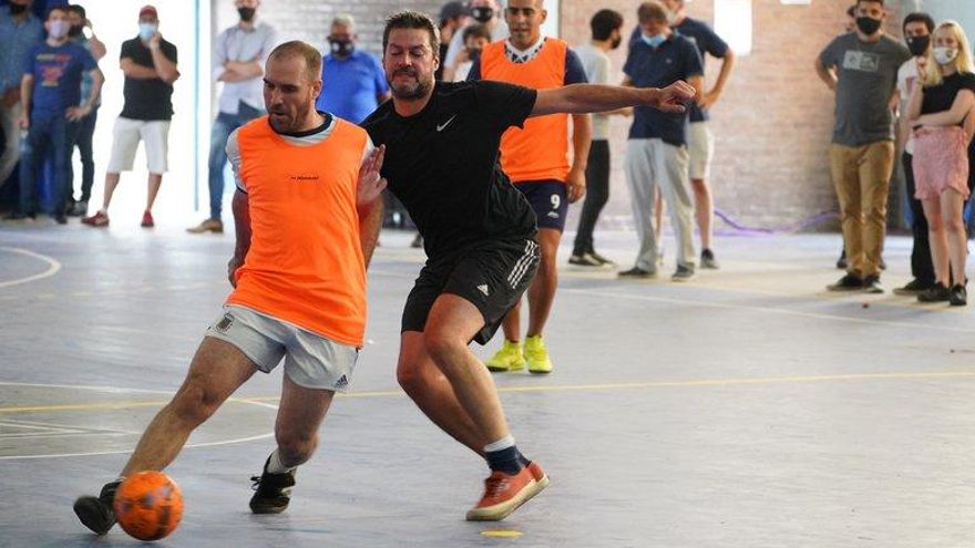 Guzmán reemplaza a dos secretarios y envía a otro embajador al Central