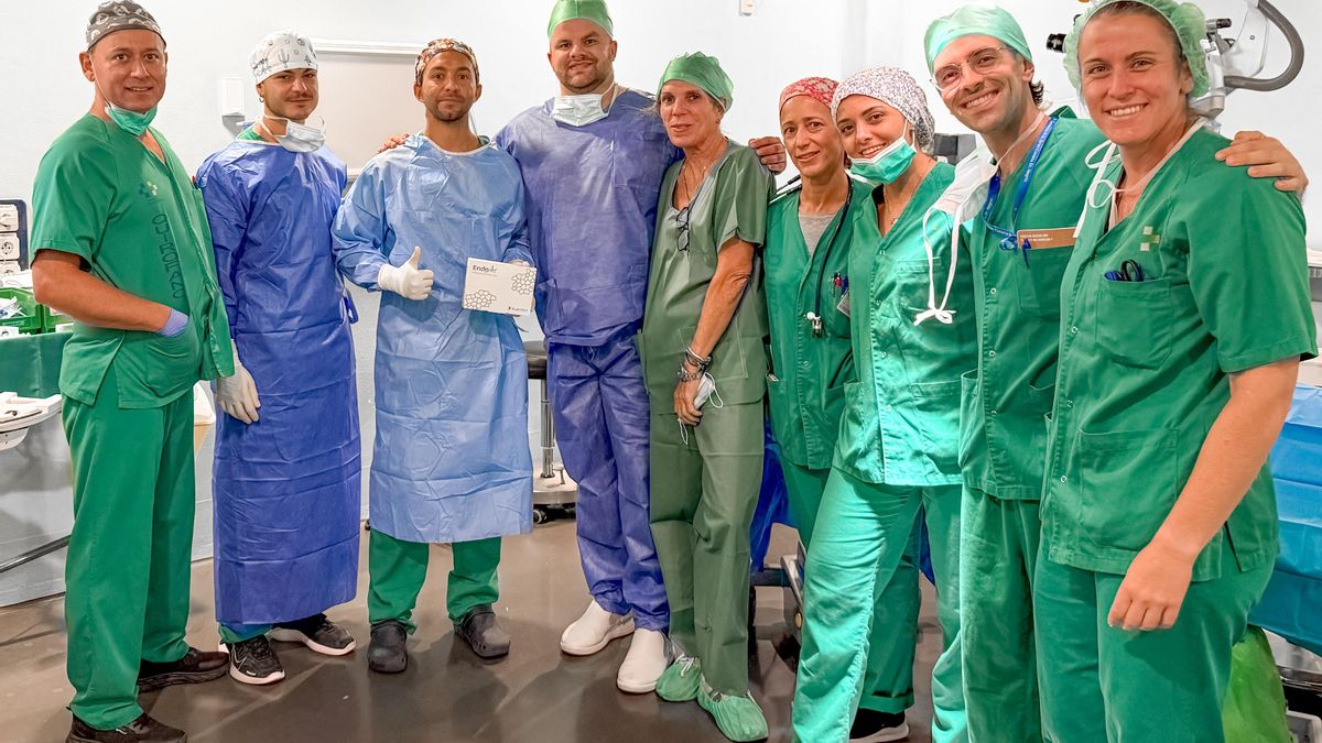 Profesionales implicados en la técnica de  mejora de  la visión de pacientes con problemas en la córnea en el Hospital doctor Negrín