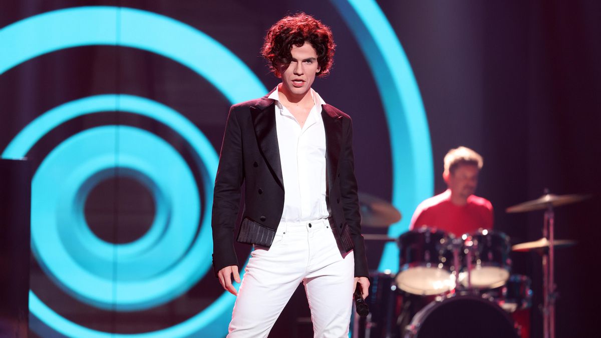 Martín Savi, como Mika en la Gala 1 de 'Tu cara me suena 13'