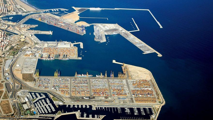 La inversión pública para ampliar el Puerto de València se dispara un 22% y alcanzará los 660 millones de euros