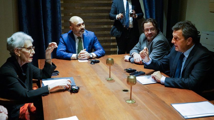 La inflación motoriza el dólar paralelo, mientras el Gobierno revienta bonos y discute con organismos en Washington