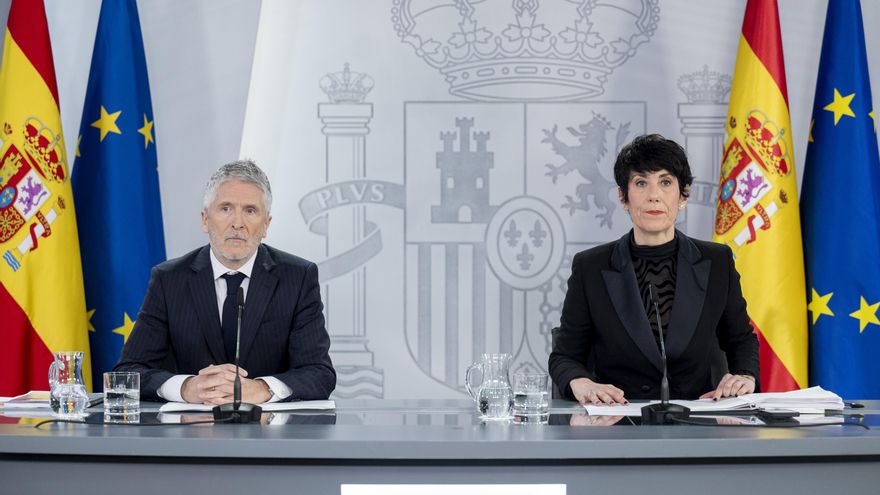 El Gobierno mantiene "todas las hipótesis abiertas" sobre el accidente y asegura que se analizan los raíles y la rodadura del Iryo