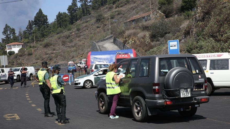 Cerrados los accesos a las zonas de exclusión afectadas por el volcán de La Palma