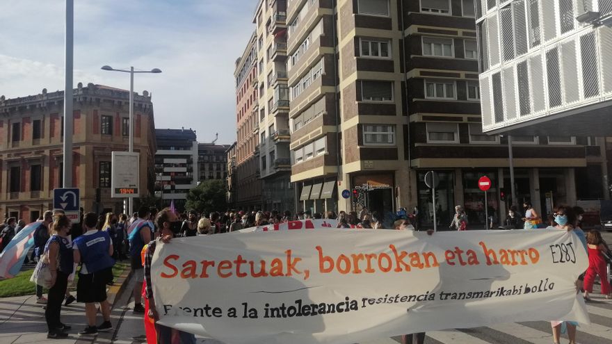 Manifestación en Pamplona para celebrar el Día Internacional del Orgullo LGTBI+