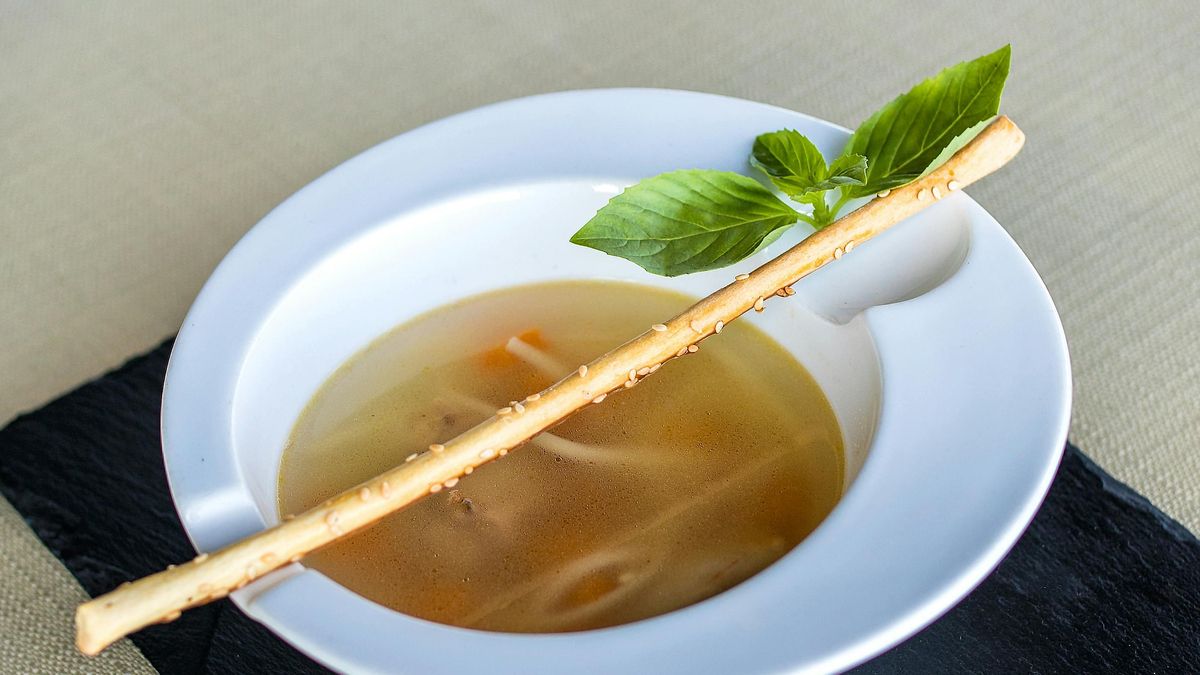 Por qué el caldo es el remedio universal en todas las culturas