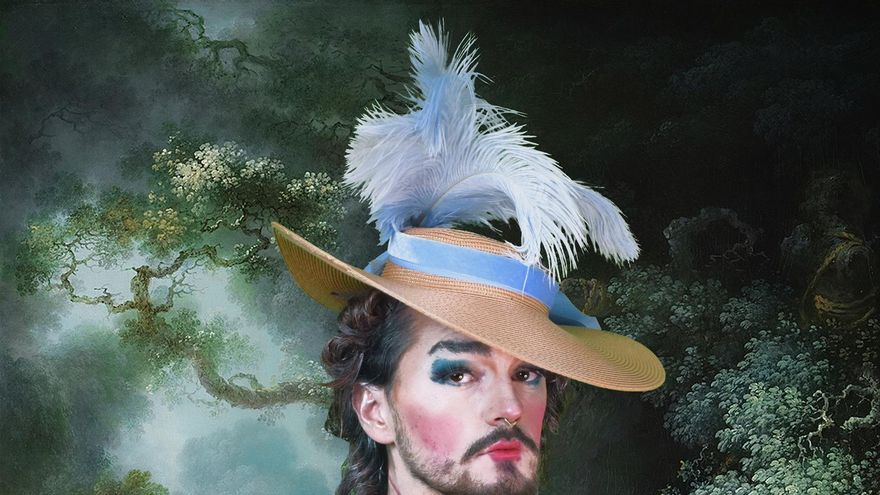 PutoMikel, arqueólogo, drag y youtuber: "Puedo hablar de cosas serias maquillado, dando espectáculo y sin perder rigor"