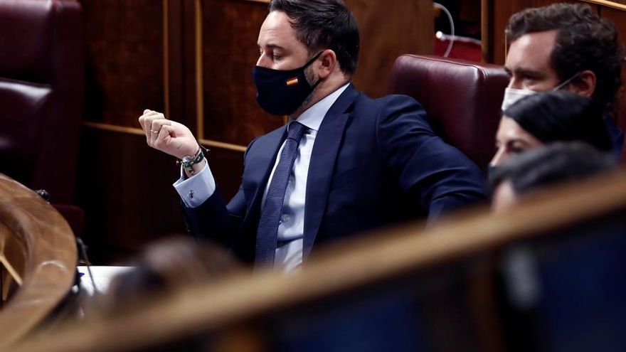 El líder de Vox, Santiago Abascal, durante la segunda sesión del debate de moción de censura presentada por el partido ultraderechista que lidera, este jueves en el Congreso