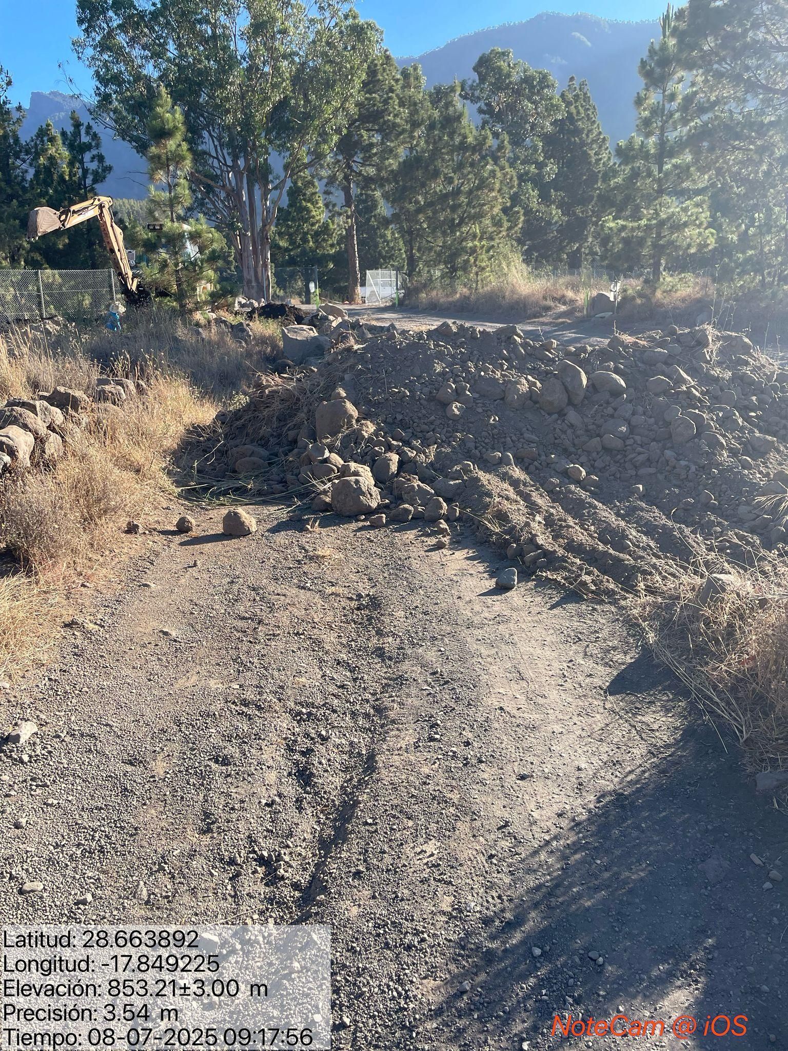 "Las obras continúan en el camino de La Pina o camino de Las Palomas, el primer camino de acceso a La Cumbrecita", señala la Plataforma Vecinal El Riachuelo La Graja.