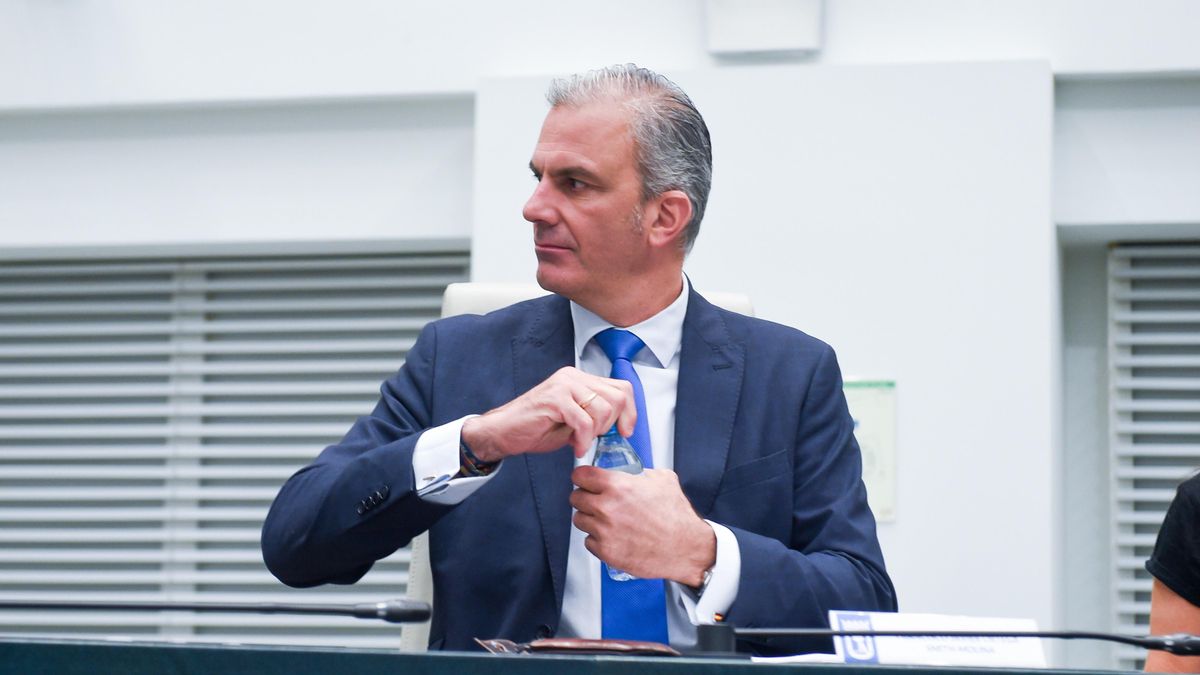 El Ayuntamiento de Madrid estudia qué hacer con Ortega Smith y la expulsión de Vox a cinco días de un Pleno en Cibeles