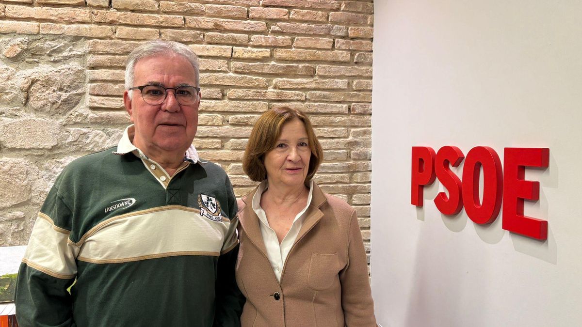 Ángel Martínez Sanjuan y Pilar Barrenechea en la sede del PSOE en Logroño