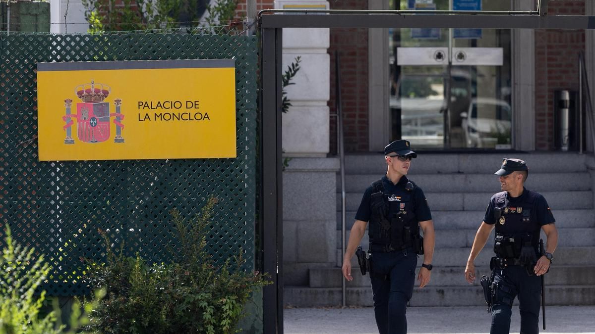 Los sindicatos policiales cargan contra Peinado por plantear que los escoltas podrían ayudar a Begoña Gómez a fugarse: "Es una barbaridad"