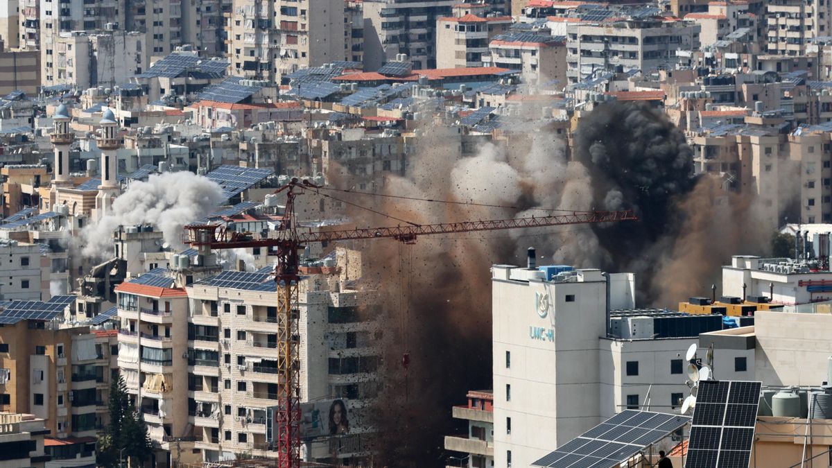 Ataque aéreo israelí en el sur de Beirut, el 8 de abril.