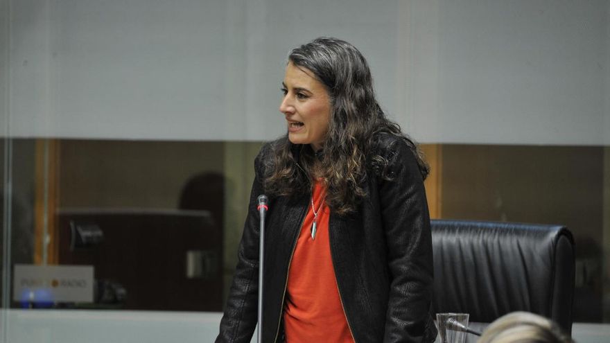 De Miguel denuncia que la Junta sube un céntimo al día las pensiones no contributivas y Guardiola habla de "alarmismo"