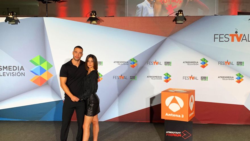 Jesús Mosquera y María Pedraza, pareja protagonista de Toy Boy