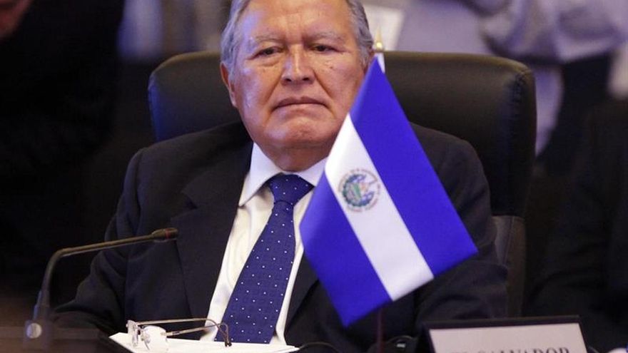 El Gobierno pide a salvadoreños evitar migrar en caravana a Estados Unidos