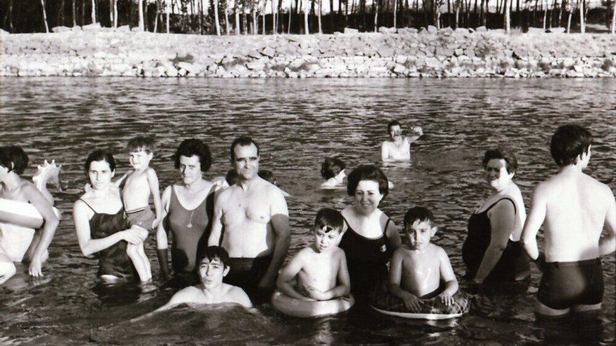 El baño y otros recuerdos de infancia: lo que se perdió con el Tajo en Toledo y ahora quiere recuperar la memoria colectiva