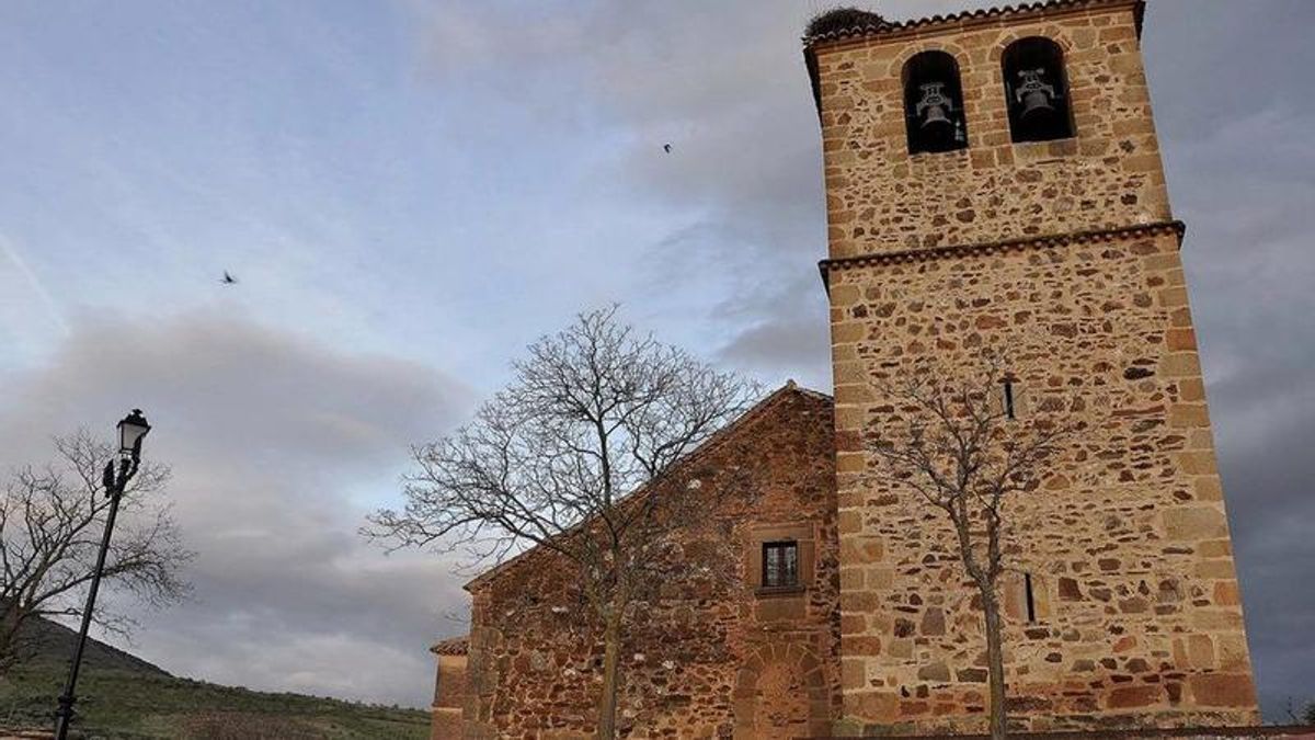 El municipio toledano de La Estrella arremete contra el "abandono" de Movistar e Iberdrola