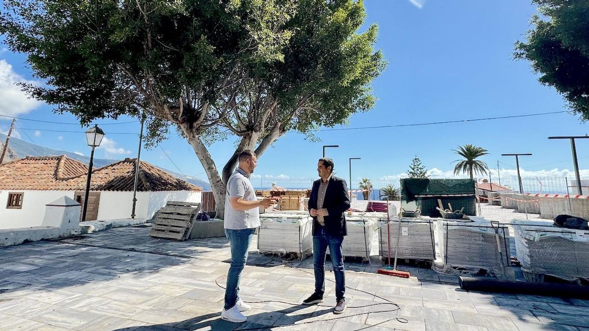 Visita a la obra de ampliación de la Plaza de El Socorro  (Breña Baja)