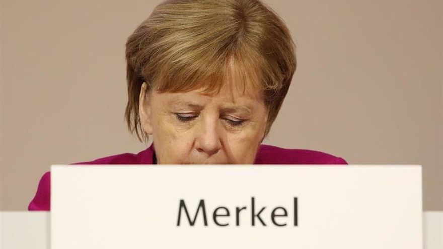 Berlín ratifica su defensa del Pacto Migratorio, con Merkel rumbo a Marrakech