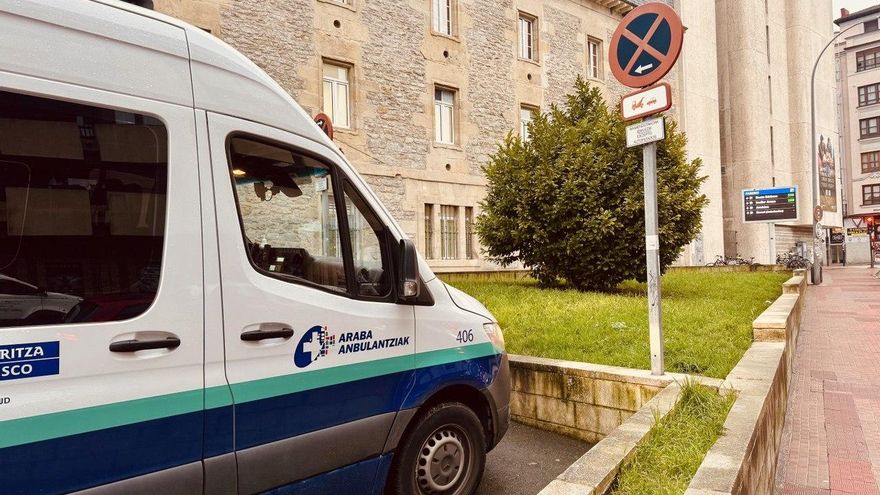 Los contratos de emergencia sin concurso de las ambulancias de Osakidetza tienen una vigencia indefinida y no de 14 meses