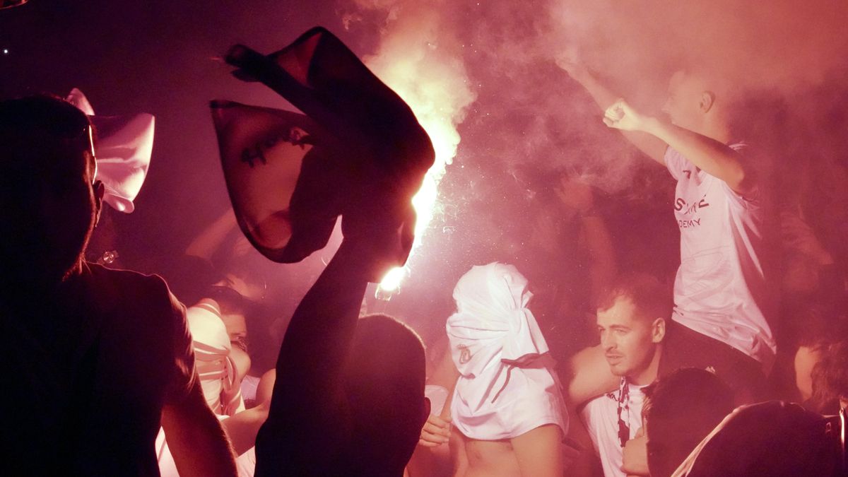 Celebración del ascenso de la Cultural a Segunda en Guzmán.