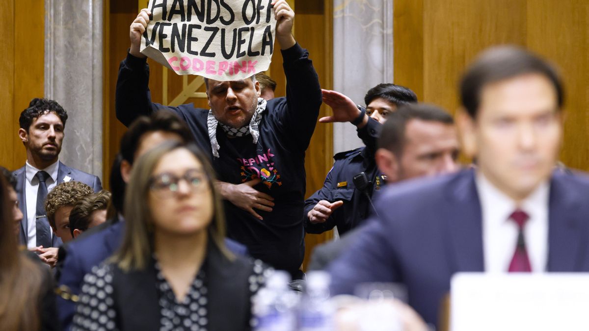 Marco Rubio afirma que el dinero del petróleo venezolano "se están depositando en una cuenta que será controlada por EEUU"