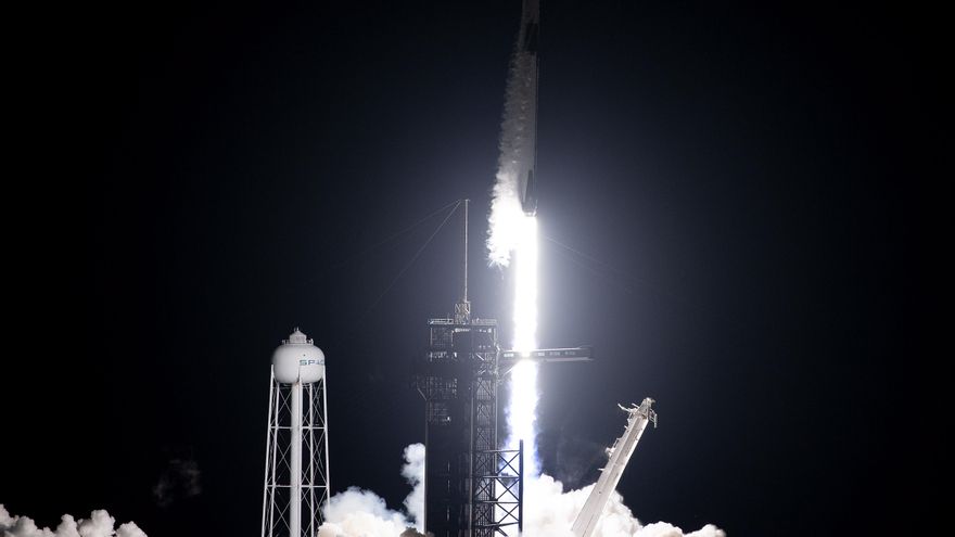 El huracán Ida obliga a aplazar el lanzamiento de carga de SpaceX a la EEI