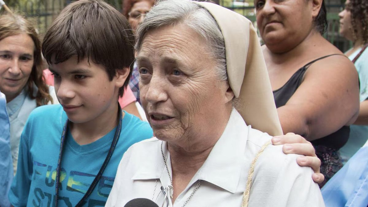Martha Pelloni, la monja que en los años noventa se hizo conocida por su búsqueda de justicia en el caso María Soledad Morales y que se convirtió en un emblema de la lucha contra las injusticias.