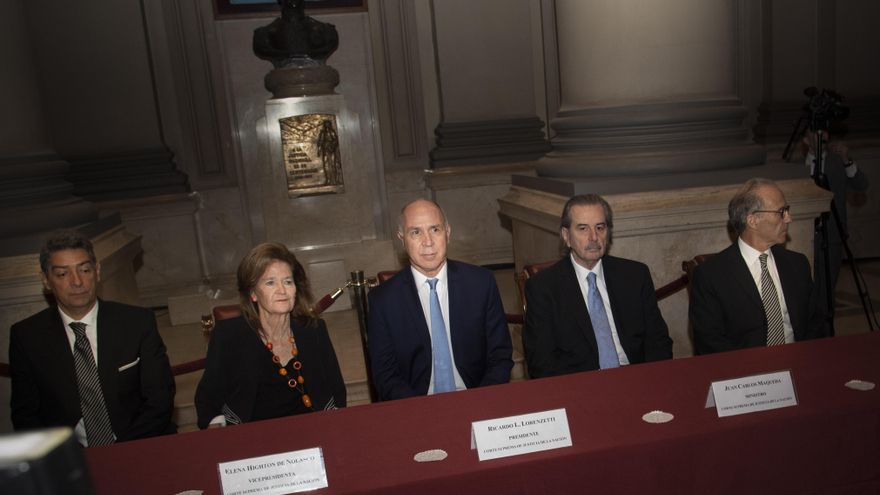 Cómo se elige al reemplazante de Highton de Nolasco