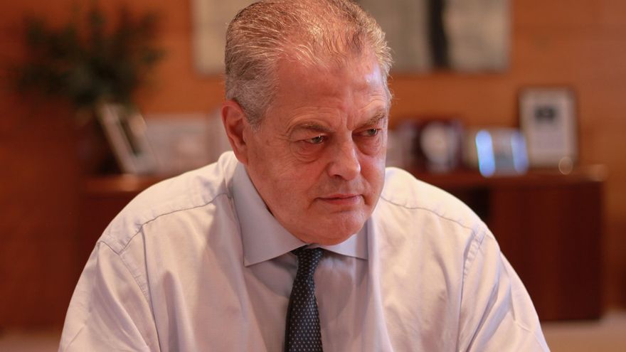 "En el Parlamento de Cantabria no hay la crispación del Congreso aunque se prevé un otoño caliente"