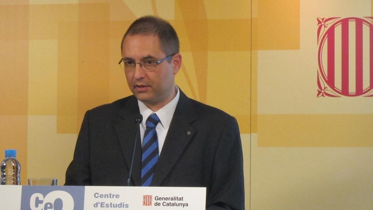 CiU conseguiría la mayoría absoluta según el CEO y hay un 29,5 por ciento de indecisos