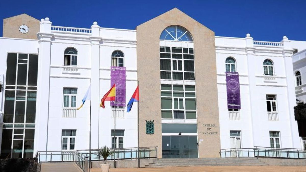 El Cabildo de Lanzarote distribuye semillas de ricino en vez de judías: el PSOE exige responsabilidades políticas