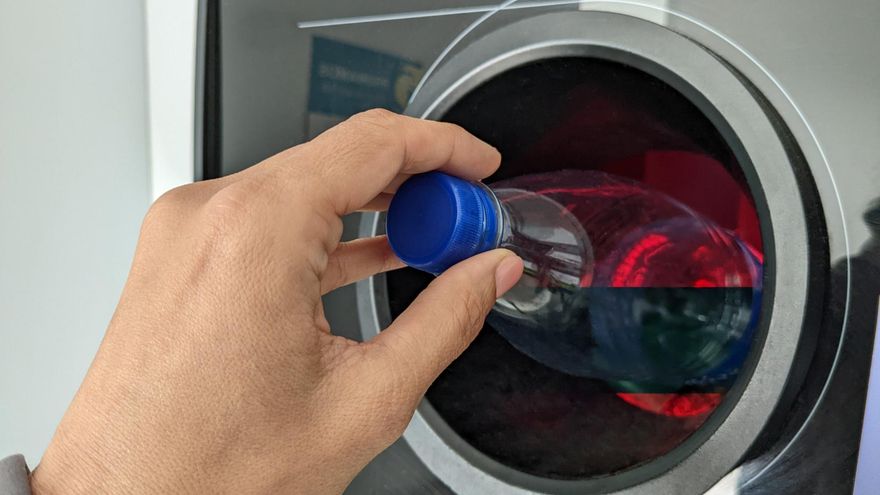 El sistema alemán de devolución de botellas y latas: ¿mejor que los contenedores de reciclaje?
