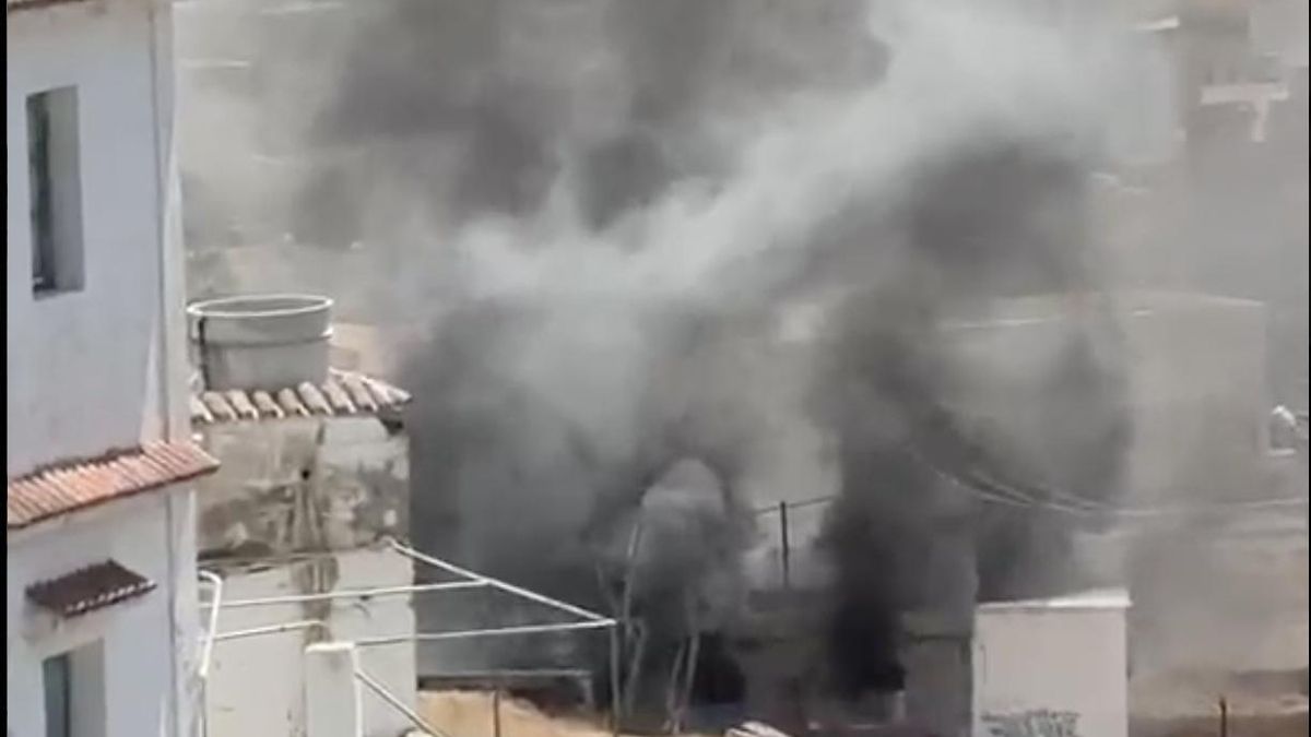 Incendio en una casa abandonada en Telde