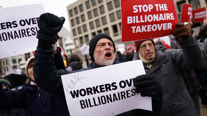 El asalto de Musk y Trump al sistema democrático desata la incertidumbre: “No sé si me despidieron o no”