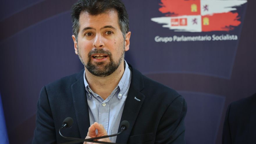 Tudanca propone debatir el nuevo festivo autonómico para León en los municipios y después elevarlo a las Cortes