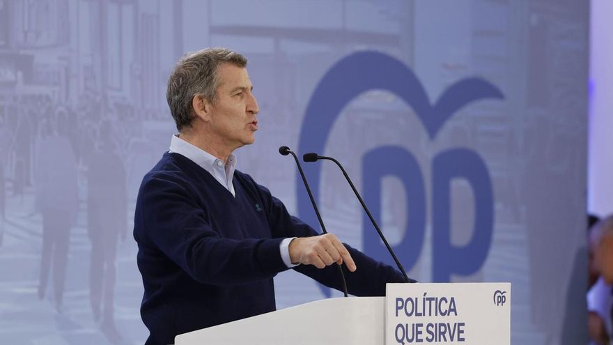 El presidente del PP, Alberto Núñez Feijóo, el domingo en Zaragoza