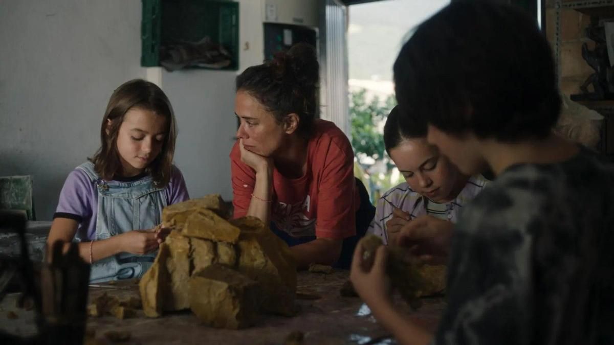 Aunque a menudo se romantiza el veraneo rural, también puede tener un lado hostil.